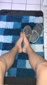 Wife fuck feet