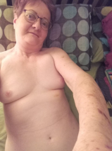 Lynette Granny 72 yo