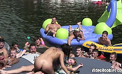 High Quality Movie Exposing Over The Edge Awesome Dorm