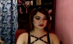Hottie Tranny Faps Her Dick On Cam