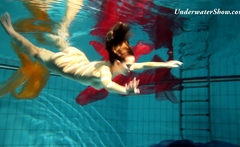 Edwige slutty teen underwater