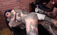 Amber Luke gets a butthole tattoo and a good fucking