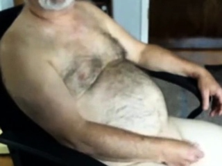 handsome hairy dad jerking off