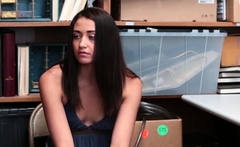 Extraordinary Darling Avi Love Fucks So Nicely