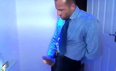 Empresario Batendo Punheta
