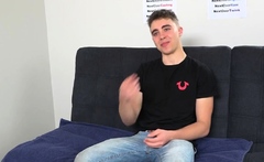 Amateur Stud Wanks Solo On 1st Casting