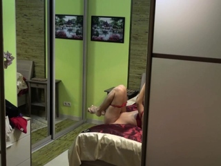 GF taking nude photos of herself in the bedroom
