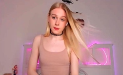 Amateur Blonde Teen Plays Solo with Toy Webcam Porn