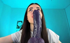 Lovely Amateur teen brunette masturbating outdoor