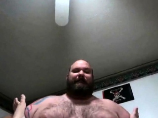 Fat Daddy Bear Takes it Like a Pro