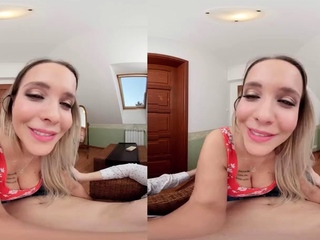 Jennifer Mendez - Meet Her