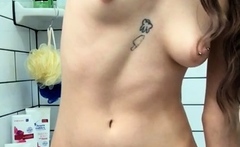 Sexy hottie Anetta Keys enjoys a solo toy masturbation