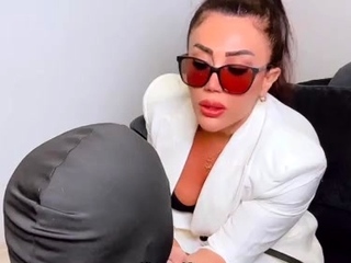 Hulya Cengiz aka hulyacengiz OnlyFans - Face slapping ~
