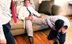 Feet Worshipping With Kinky Servants