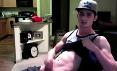 Twink Jerks Off on Webcam in His Apartment