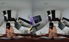 PURITYVR Hot oil massage with Lola