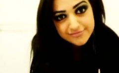 Arab Asian Girl Twerking On Webcam With A Big Booty