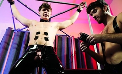 E Stim Abs Twitch In Pleasure Pain