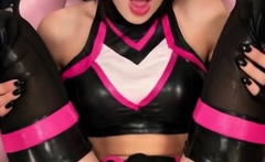 Black-haired juri cosplay handjob to pov pussy fuck in gamer